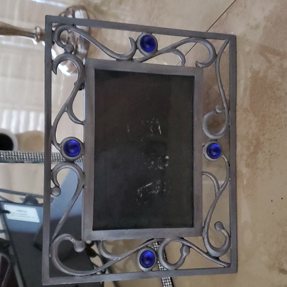 Iron Photo frame - Picture 2 of 4